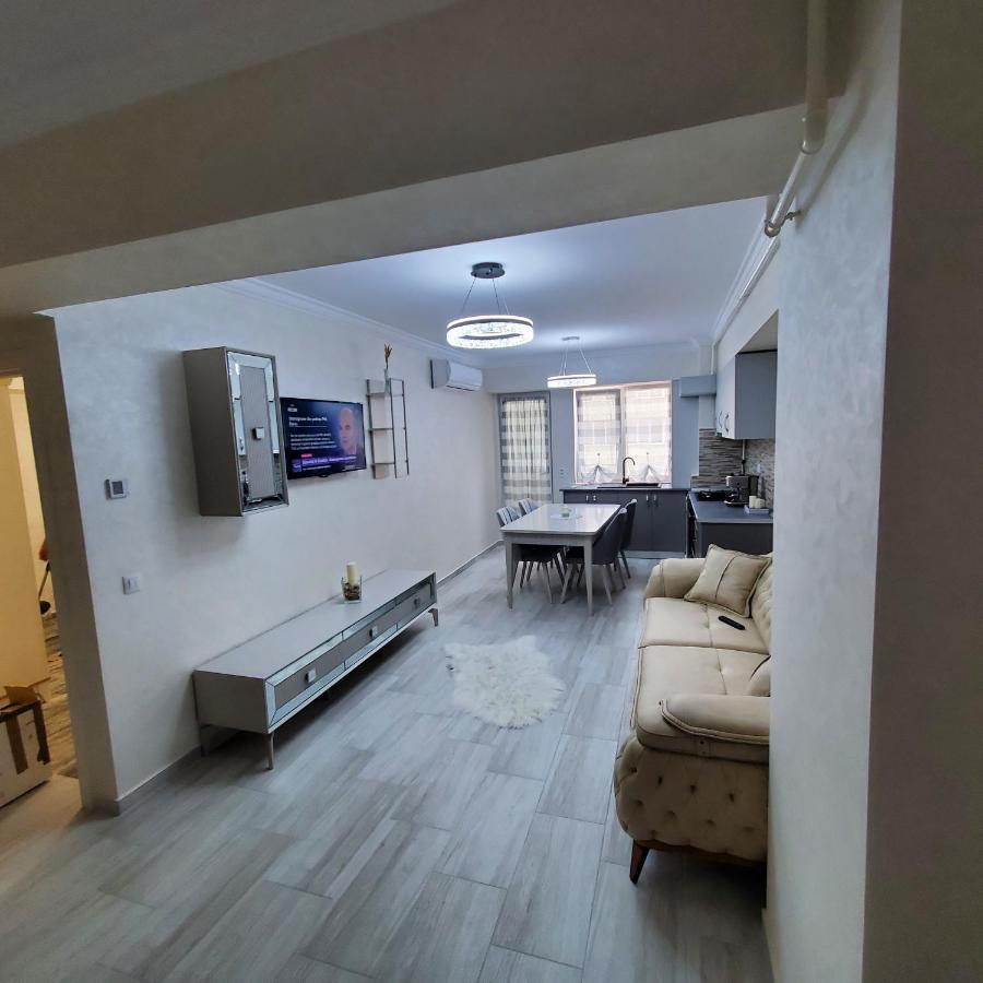 Luxury Apartament Bacovia Bacau Ngoại thất bức ảnh