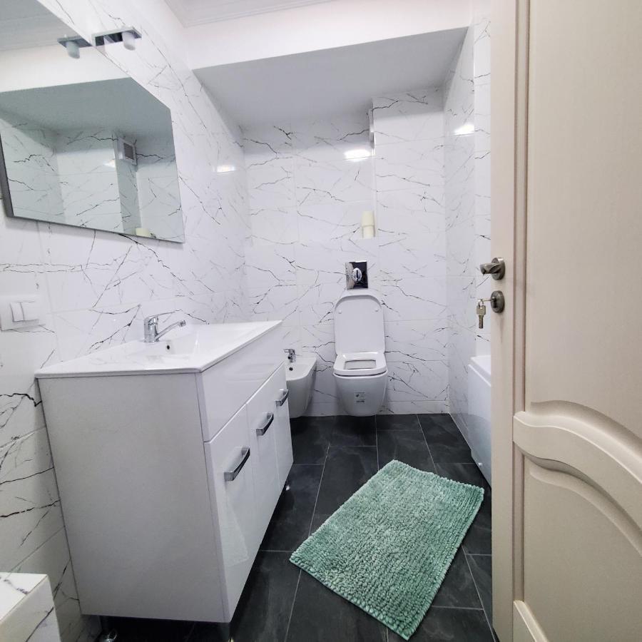 Luxury Apartament Bacovia Bacau Ngoại thất bức ảnh
